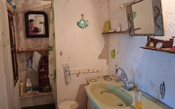 Maison à vendre    7 pièces •  Valensole