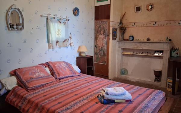 Maison à vendre    7 pièces •  Valensole