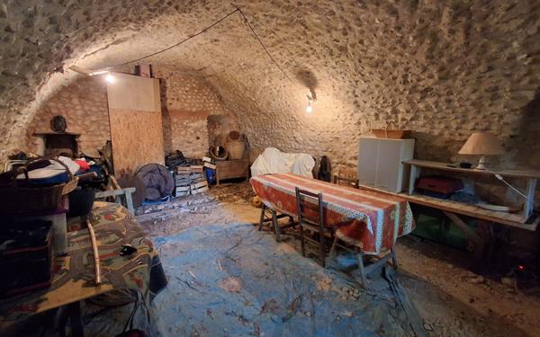 Maison à vendre    7 pièces •  Valensole