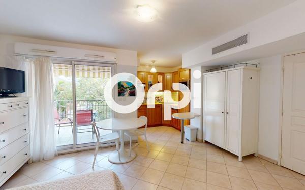 Appartement à vendre    1 pièce • 25,38 m2 Carqueiranne