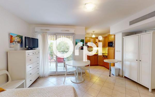 Appartement à vendre    1 pièce • 25,38 m2 Carqueiranne