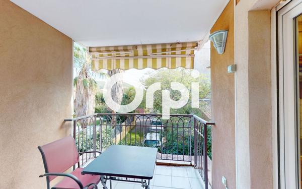 Appartement à vendre    1 pièce • 25,38 m2 Carqueiranne