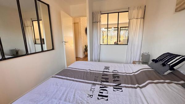 EXCEPTIONNEL AVEC JARDIN, JACUZZI et VUE FORÊT !!!