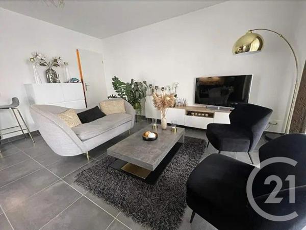 Appartement F4 à vendre  4 pièces - 78 m2 OZOIR LA FERRIERE - 77