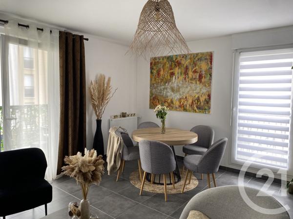 Appartement F4 à vendre  4 pièces - 78 m2 OZOIR LA FERRIERE - 77