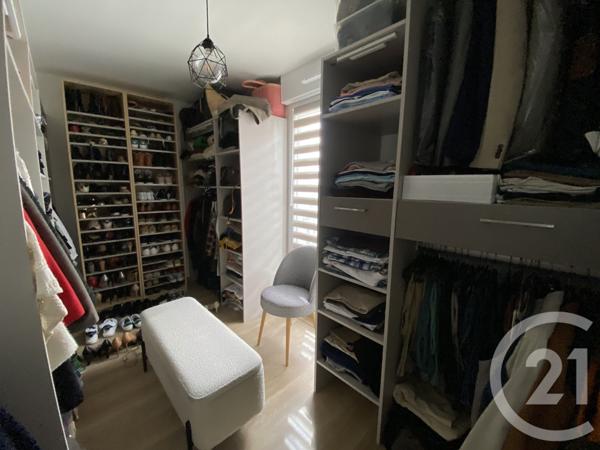 Appartement F4 à vendre  4 pièces - 78 m2 OZOIR LA FERRIERE - 77