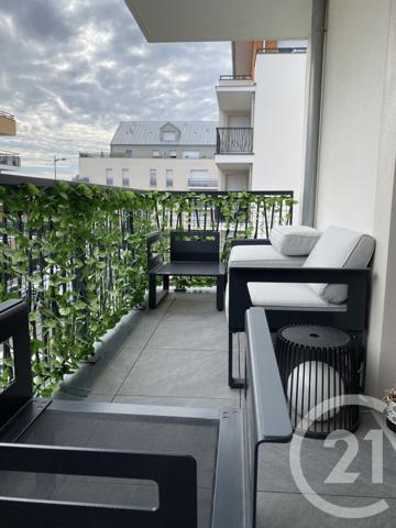 Appartement F4 à vendre  4 pièces - 78 m2 OZOIR LA FERRIERE - 77