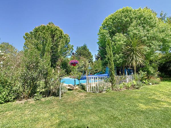 Maison idéale deux famille ou activité touristique