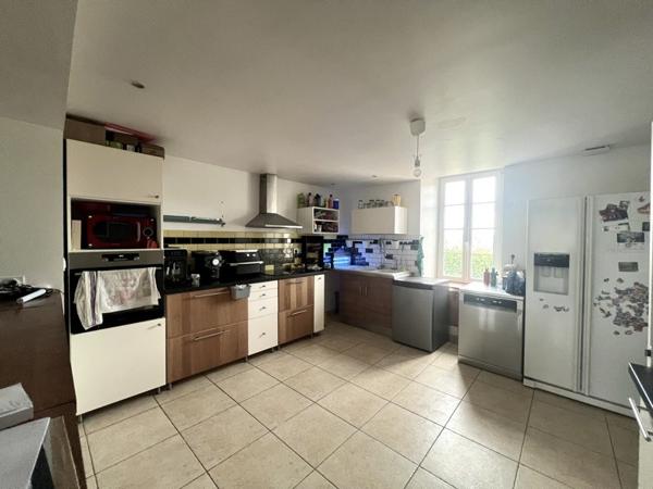 Maison à vendre |  Mirambeau |  6 pièces | 170 m²
