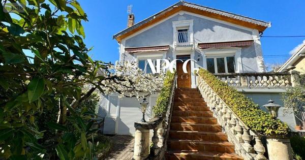 Maison à vendre à Nyons dans la Drôme (26110), ref : 26075-579