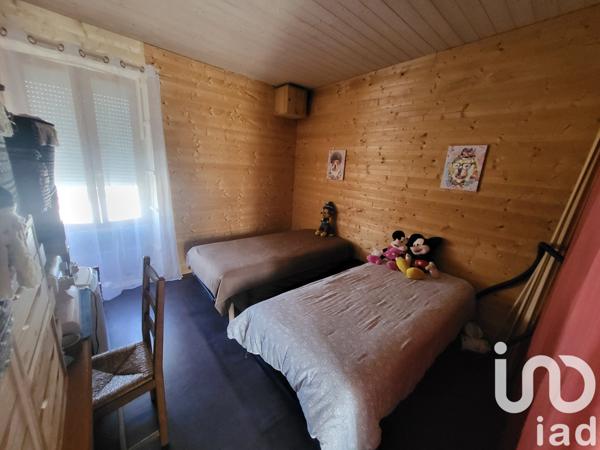 House for sale 4 rooms 93 m² Le Champ-Saint-Père