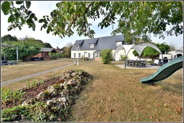 Exclusivité : maison de caractère rénovée, avec volumes et charme, DPE C
