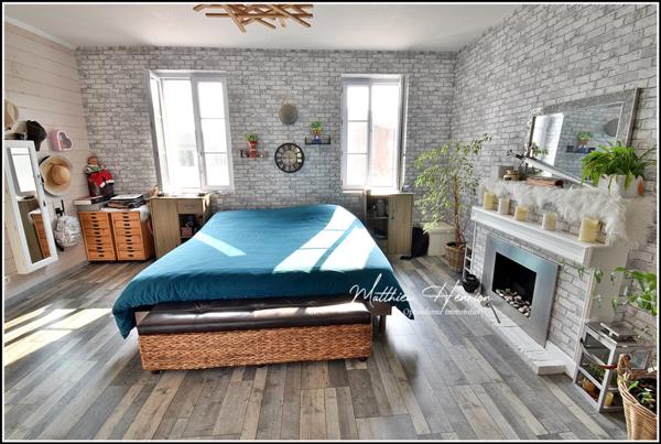 Exclusivité : maison de caractère rénovée, avec volumes et charme, DPE C