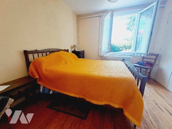 MONTBOUCHER-SUR-JABRON, maison de 122m²,6 chambres, sur 1130m² de parcelle.