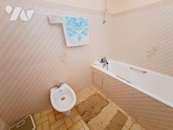 MONTBOUCHER-SUR-JABRON, maison de 122m²,6 chambres, sur 1130m² de parcelle.