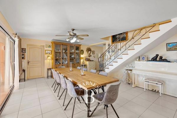 Lecci, Villa 9 Chambres -  433 m² à vendre