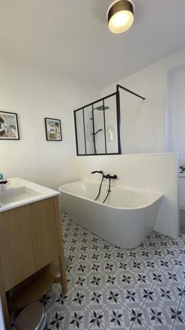Maison des années 30 de 146 m² et sa dépendance de 45 m² au coeur de Chamalières