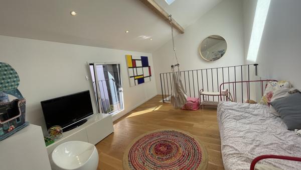 Maison des années 30 de 146 m² et sa dépendance de 45 m² au coeur de Chamalières