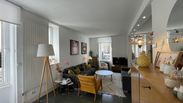 Maison des années 30 de 146 m² et sa dépendance de 45 m² au coeur de Chamalières