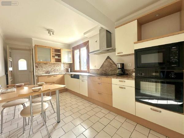 Maison à vendre à Concarneau dans le Finistère (29900), ref : 008/1162   
DORLETT