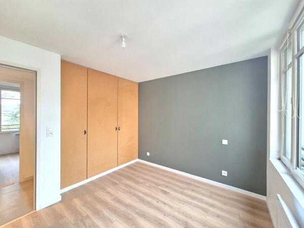 Appartement
                                                                                                                                                                                                                                                                                                                        3 pièce(s)                                                                                                                                                                                                          2 chambre(s)                                                                                                                                                                                                          56.4  m²