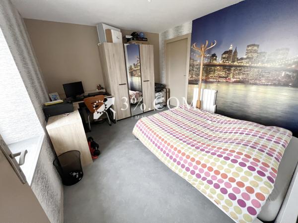 Maison 6 pièce(s) 3 chambre(s) 140 m²