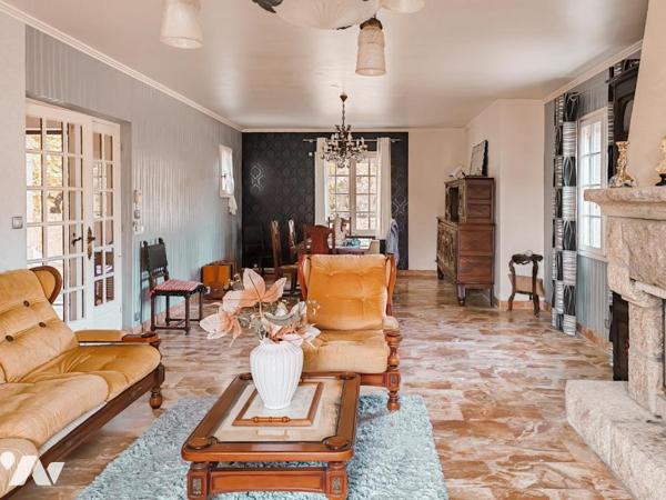 2252 - SAINT POL DE LEON - MAISON NEOBRETONNE DE 152M² SUR PARCELLE DE 1382M²