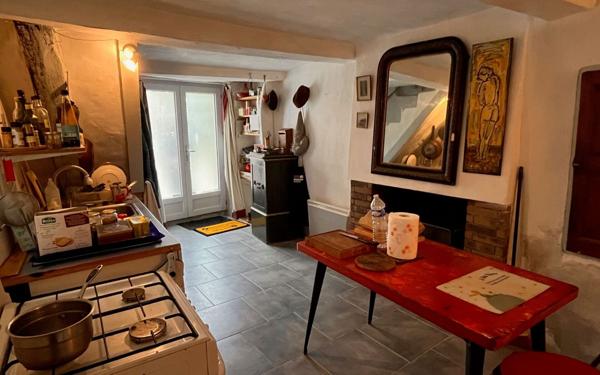 Maison à vendre    2 pièces • 47,10 m2 Forcalquier
