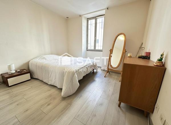A VISITER SUR CAVAILLON, CENTRE VILLE APPARTEMENT DE 42 M² ENV.