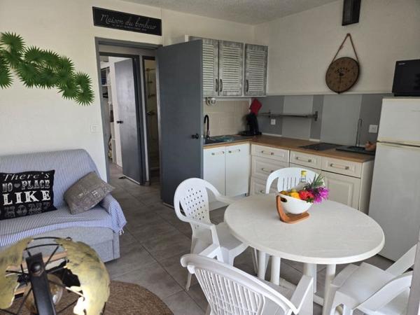 Appartement à vendre |  Saint-François |  2 pièces | 28 m²