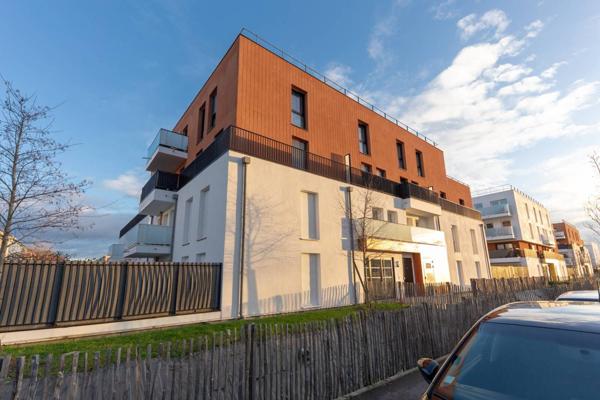 Appartement Roissy En Brie 3 pièce(s) 58 m2