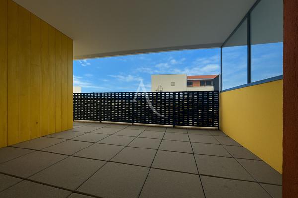 Appartement 3 pièce(s) lumineux de 60 m² avec terrasse, 2 stationnements