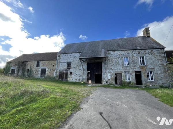 ST MARTIN L'AIGUILLON, maison à rénover avec dépendance sur 2900 m² de terrain