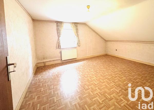 Maison 6 pièces de 119 m² à Stiring-Wendel (57350)