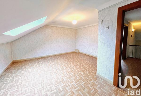 Maison 6 pièces de 119 m² à Stiring-Wendel (57350)