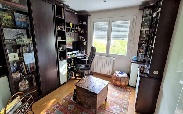 Maison à vendre    8 pièces •  Poissy