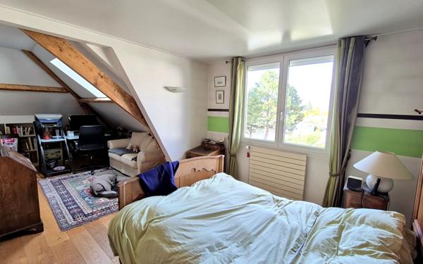 Maison à vendre    8 pièces •  Poissy