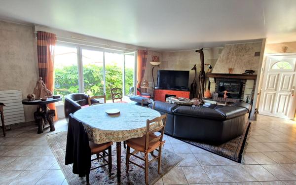 Maison à vendre    8 pièces •  Poissy