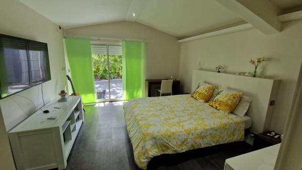 Moudong Sud magnifique villa de standing avec piscine sur 760 m² de terrain