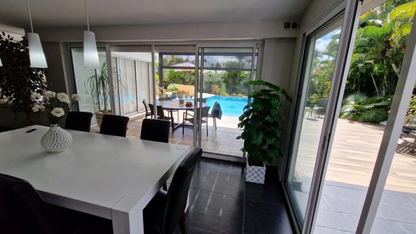 Moudong Sud magnifique villa de standing avec piscine sur 760 m² de terrain