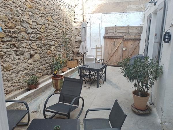 A vendre maison de charme à Ornaisons 7 pièce(s) 190 m²