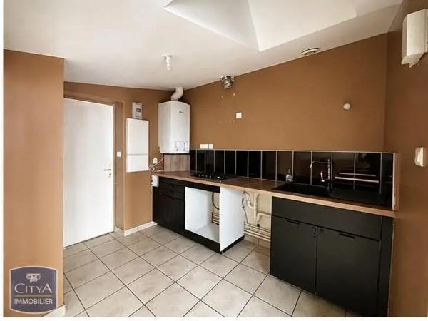 Appartement à louer 2 pièces 50.57m² Saint-Étienne (42000)