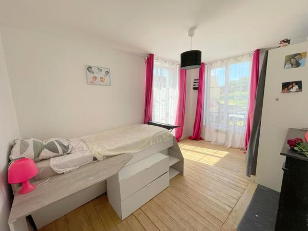 Maison Neuilly En Vexin 4 pièce(s) 121 m2