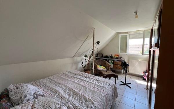 Maison à vendre    5 pièces •  Thésée