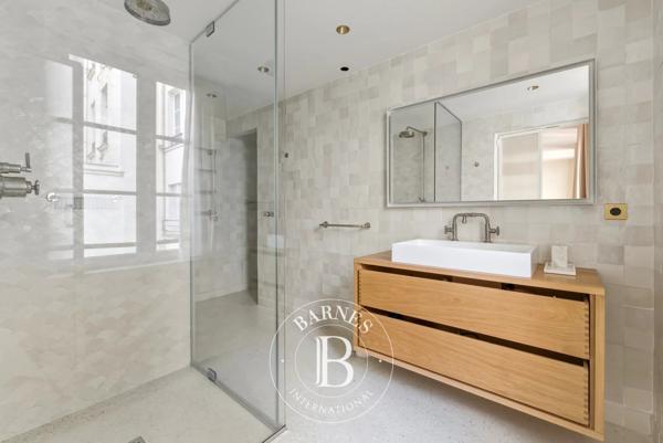 Paris 3ème, Appartement 6 Chambres -  269 m² à vendre