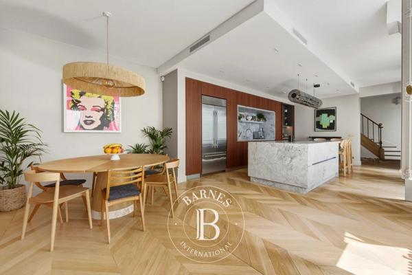 Paris 3ème, Appartement 6 Chambres -  269 m² à vendre