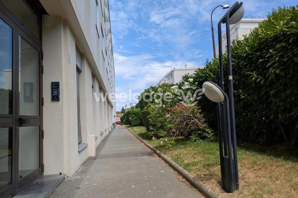 Appartement à vendre 1 pièces de 45,16 m² à Saint-Germain-en-Laye