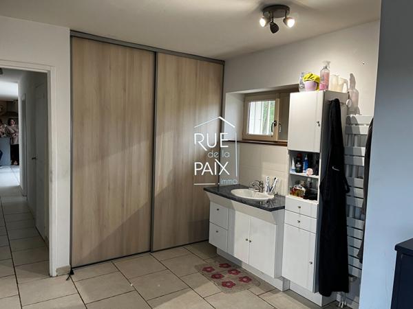 86120 BEUXES Maison en pierre rénovée à BEUXES