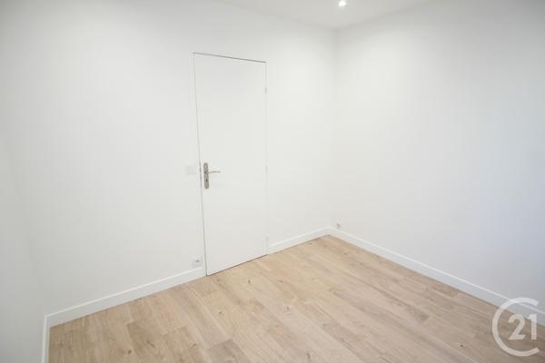 Appartement F3 à vendre  3 pièces - 58,62 m2 CHOISY LE ROI - 94