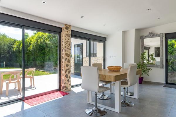 Maison à vendre |  Nexon |  5 pièces | 136 m²